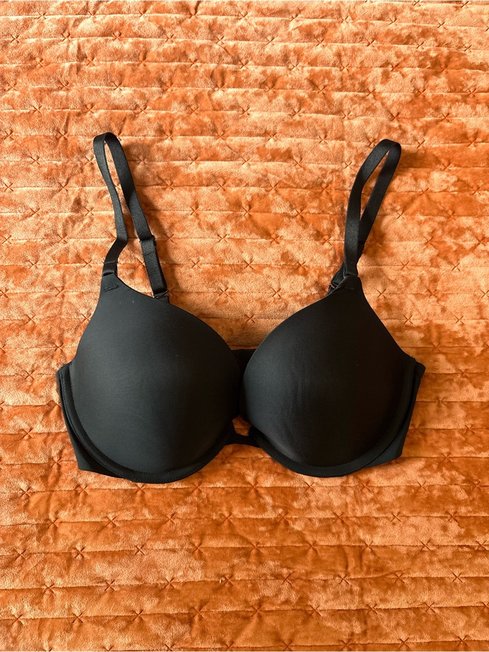 Victoria's Secret Black Smooth T-Shirt Bra